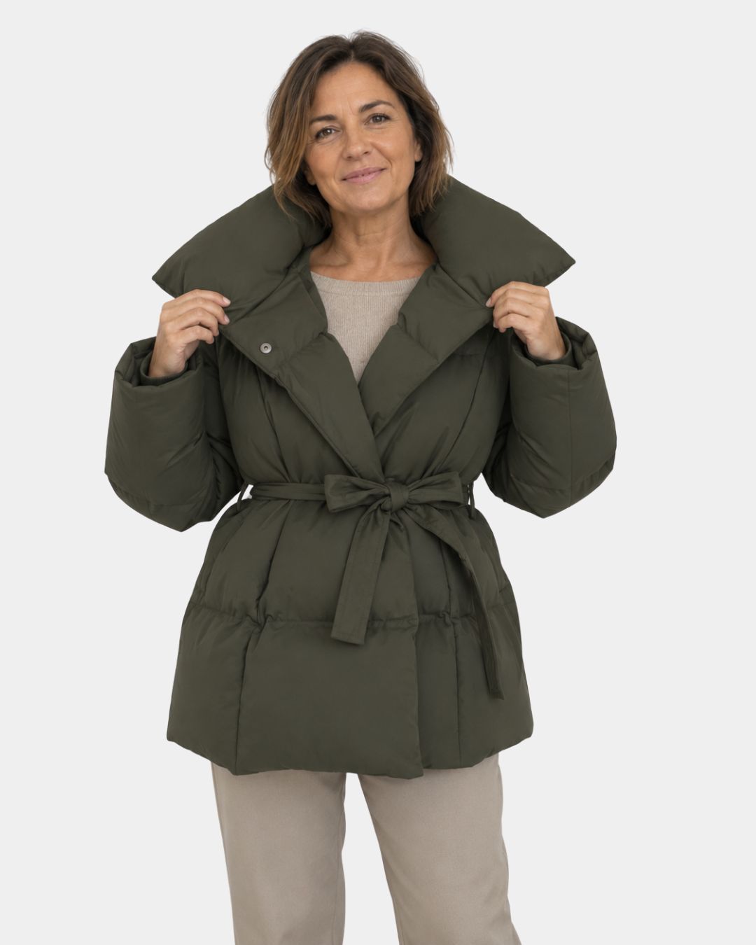 Alixène | Chaqueta acolchada para mujeres con cinturón en la cintura