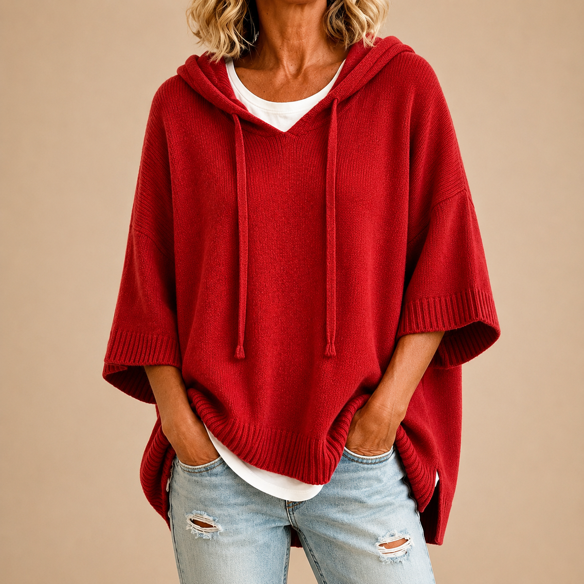 Poncho de Punto con Capucha en Rojo