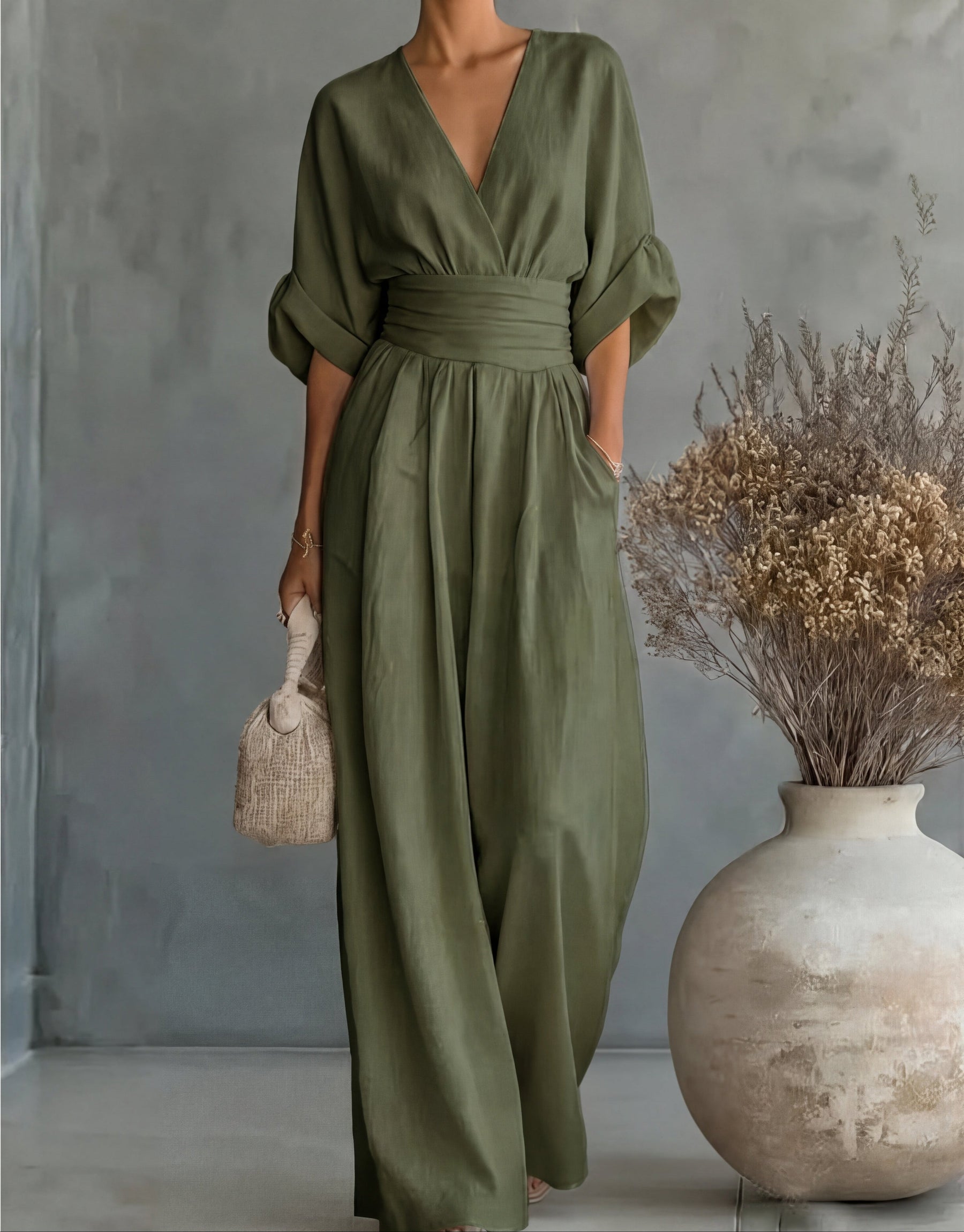Fluid jumpsuit with V-neckline