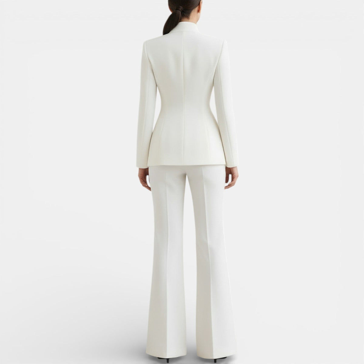 Conjunto Elegante de Mujer | Chaqueta y Pantalones Profesionales