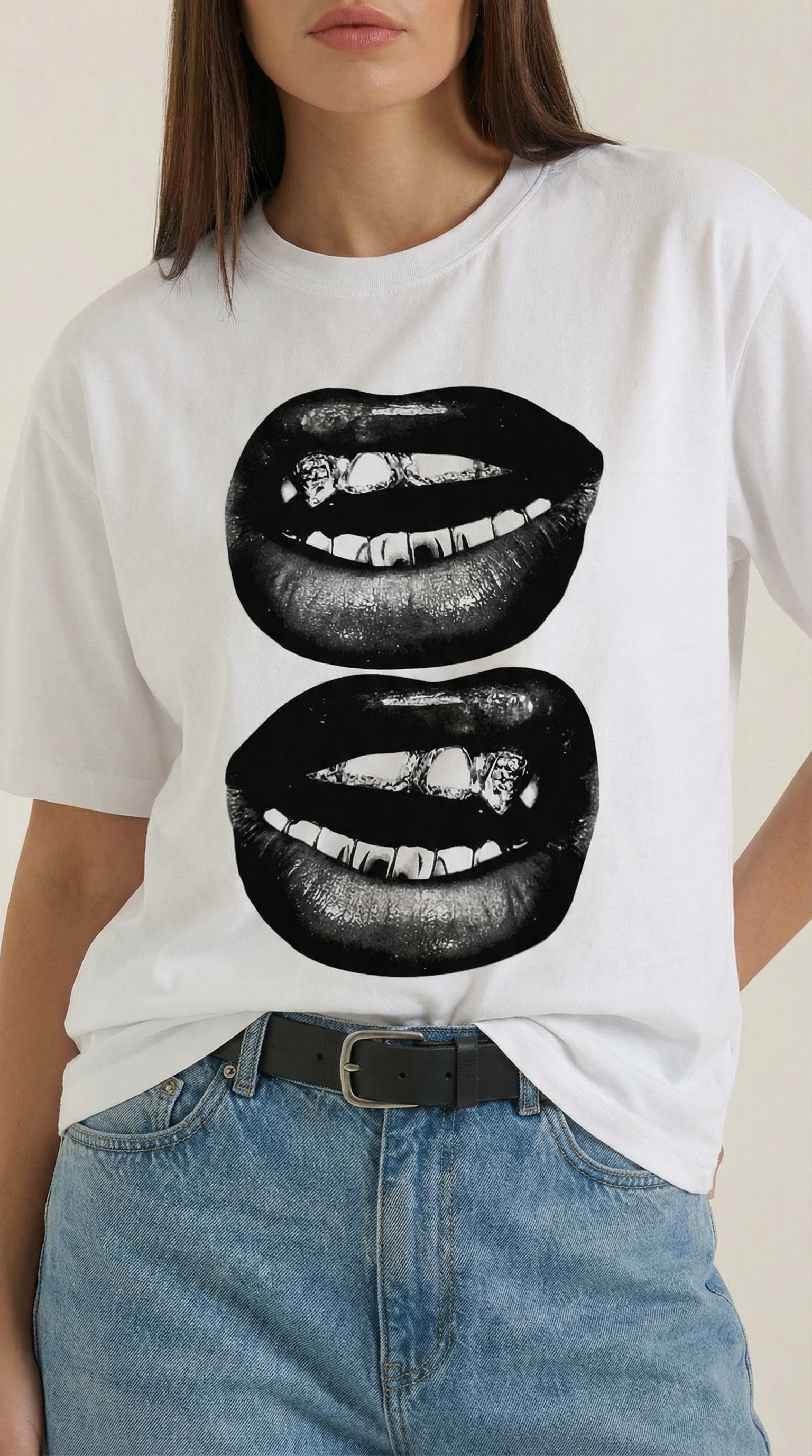 'Natalia' Oversized T-Shirt with Graphic Design
