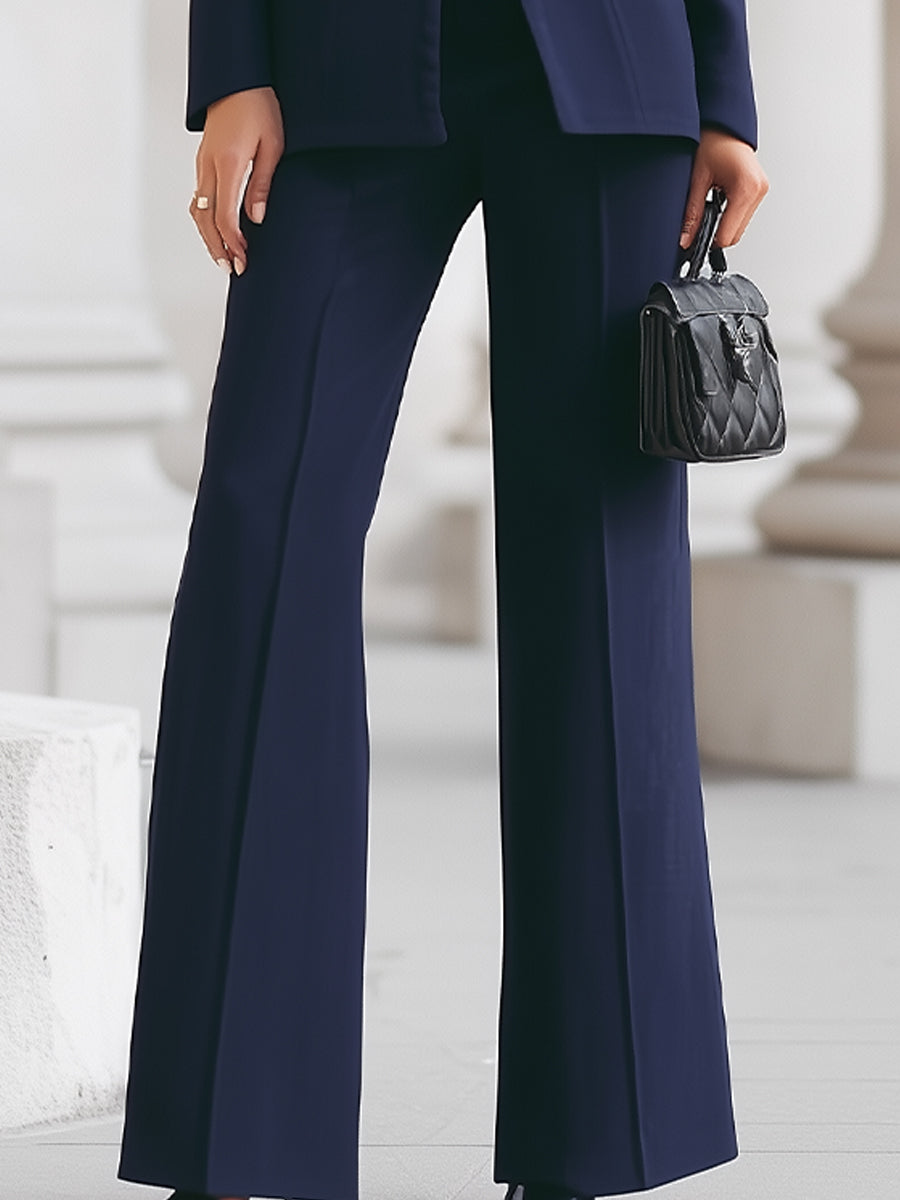 Conjunto Azul Marino con Blazer de Cuello Alto y Pantalones de Pierna Ancha