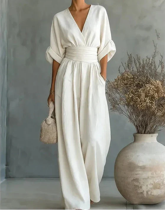 Fluid jumpsuit with V-neckline